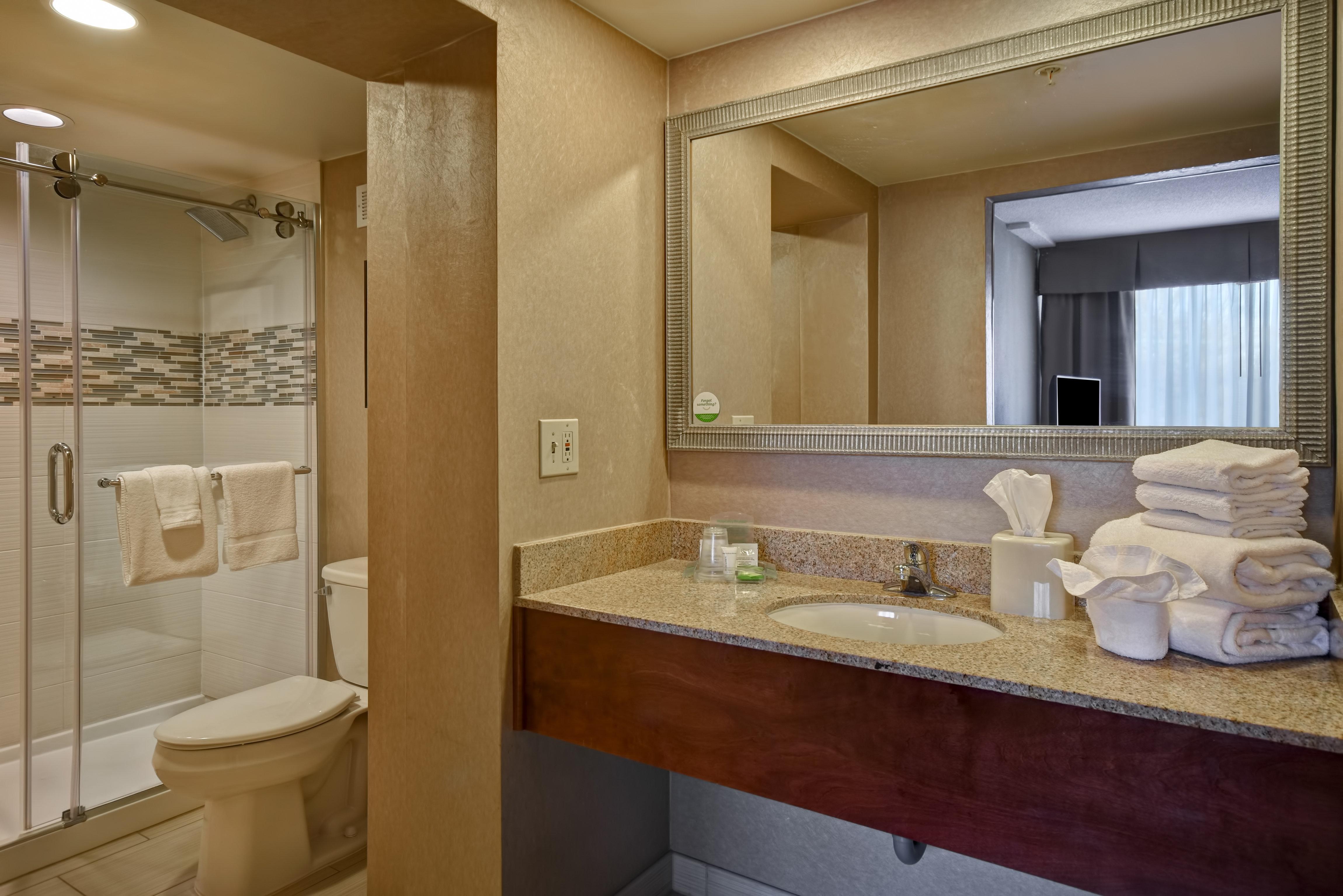 Holiday Inn Cincinnati-Riverfront By Ihg Covington Bagian luar foto
