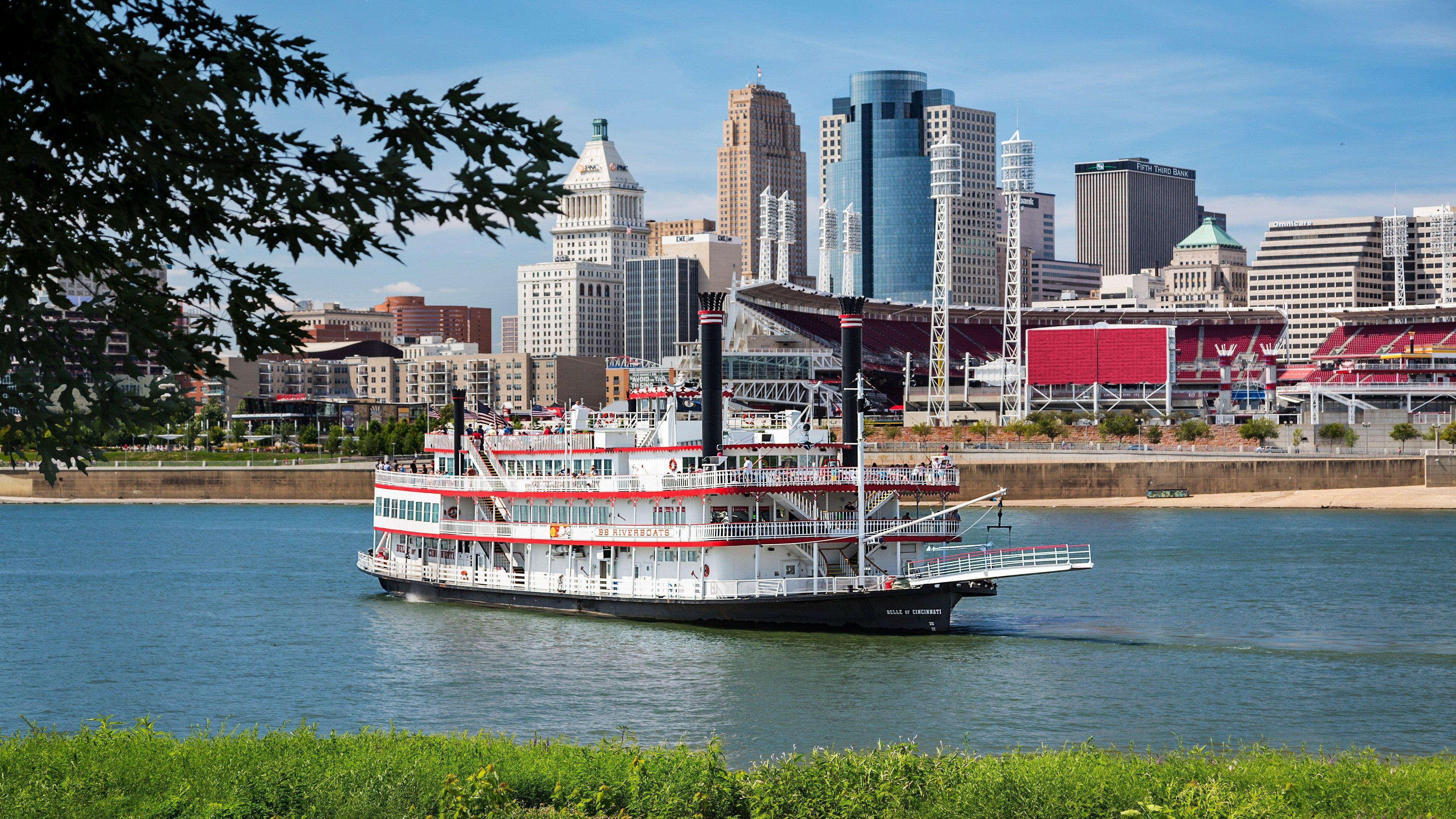 Holiday Inn Cincinnati-Riverfront By Ihg Covington Bagian luar foto