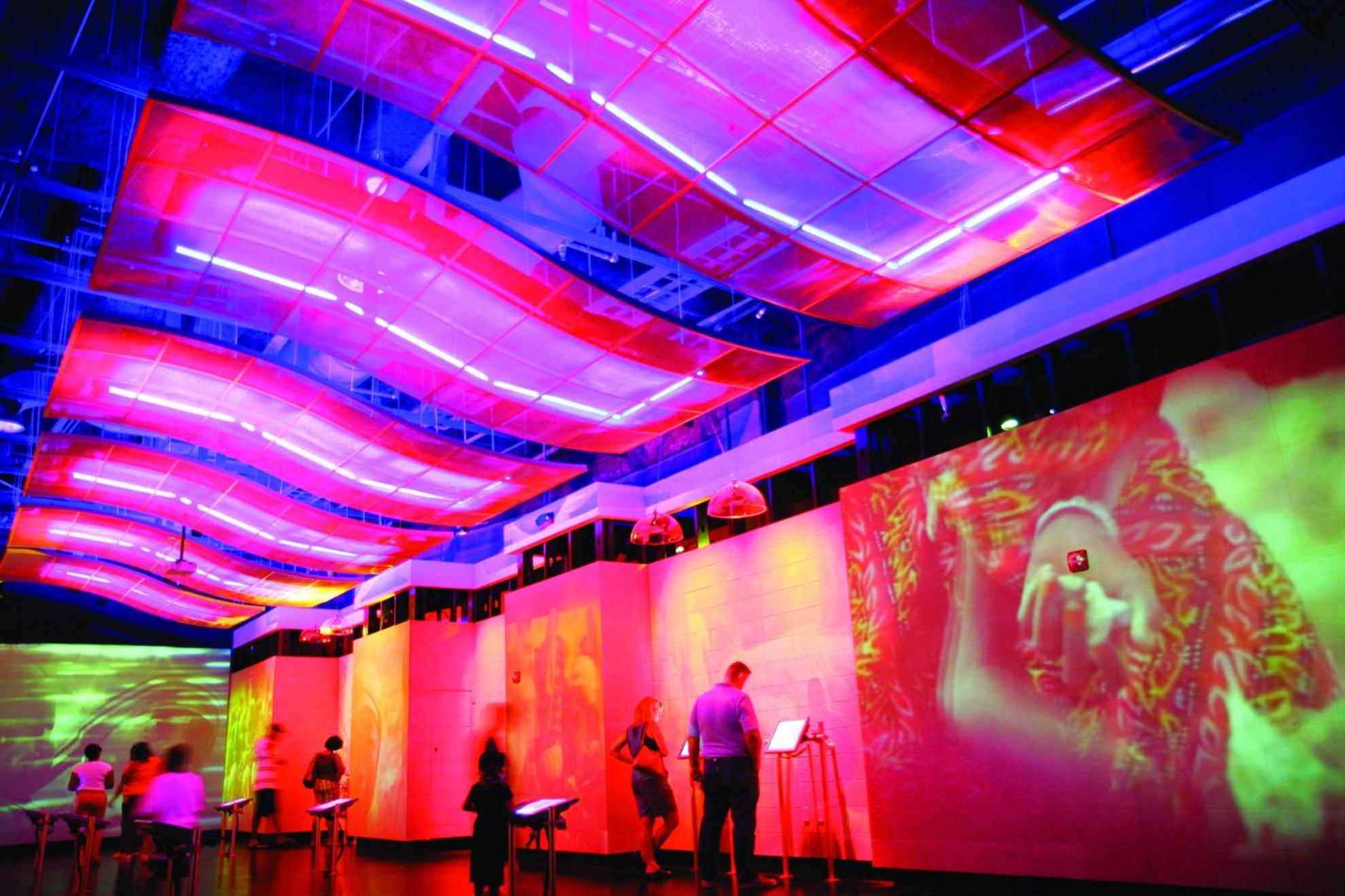 Holiday Inn Cincinnati-Riverfront By Ihg Covington Bagian luar foto