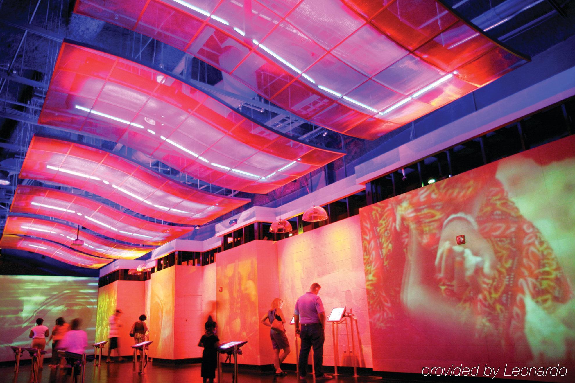 Holiday Inn Cincinnati-Riverfront By Ihg Covington Interior foto