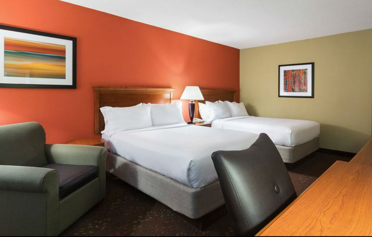 Holiday Inn Cincinnati-Riverfront By Ihg Covington Bagian luar foto