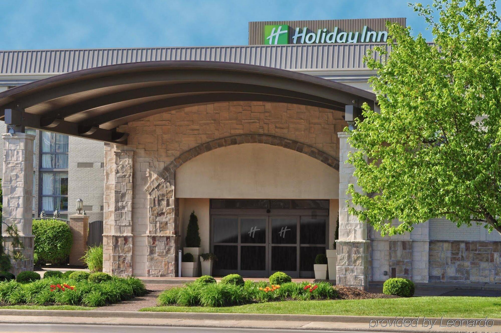 Holiday Inn Cincinnati-Riverfront By Ihg Covington Bagian luar foto